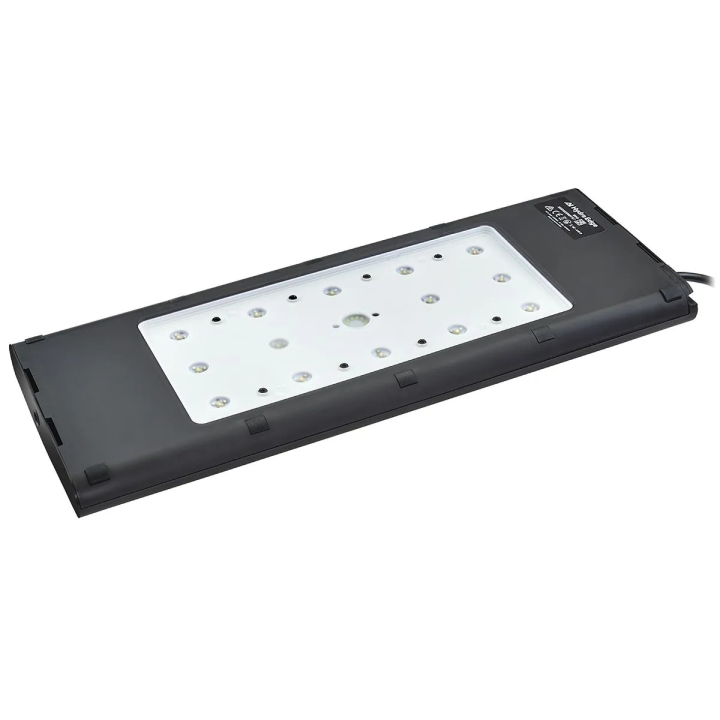 Hydra Edge 68HD LED Light Fixture